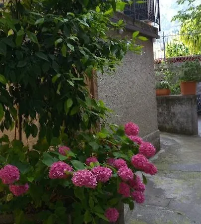 La Casetta Di Vassena Сasa de vacaciones Oliveto Lario